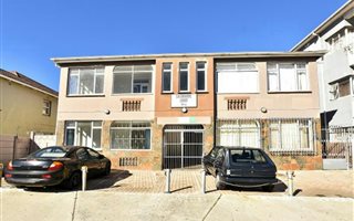 2 Bedroom Apartment in Port Elizabeth Central