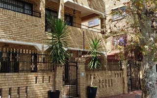 4 Bedroom House in Newtown
