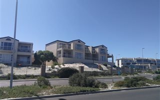 3 Bedroom Apartment in Big Bay