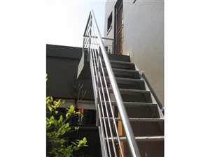 1 Bed Apartment in Sundowner