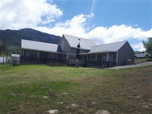 6 Bed House in Katberg