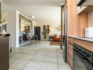 3 bedroom flat for sale in Waterfall Estate | T2548938