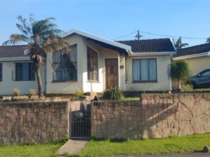 3 Bedroom House in Woodhurst