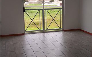 2 Bedroom Apartment in Vredekloof