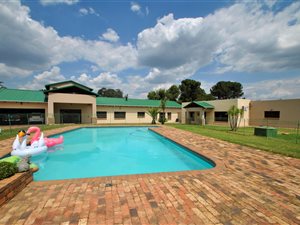 5 Bed House in Walkerville