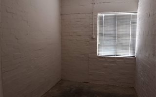 60 m² Commercial space in Westdene