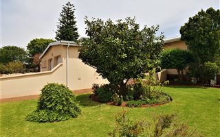 3 Bedroom House in Dan Pienaarville