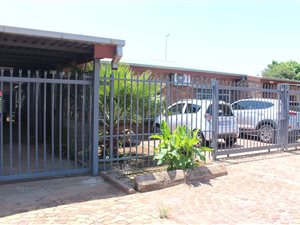 3 Bed House in Jan Niemand Park