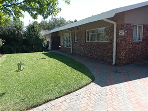 4 Bed House in Riebeeckstad