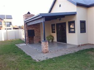 3 Bed House in Willow Park Manor