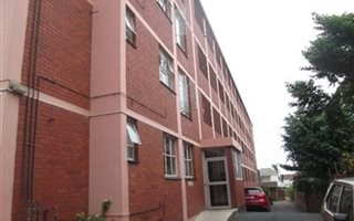 1 Bedroom Apartment in Bulwer