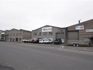 750 m² Commercial space in Okavango Park