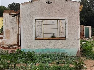803 m² Land available in Elandia