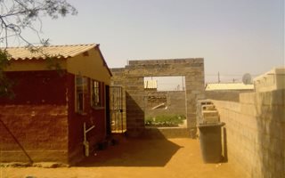 2 Bedroom House in Bram Fisherville