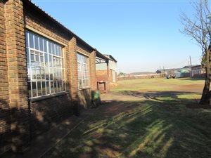525 m² Commercial space in Middelburg Central
