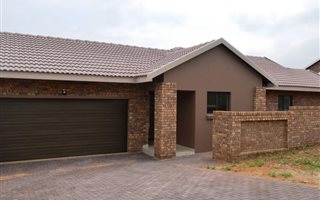3 Bedroom House in Kameeldrift