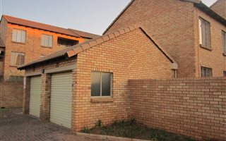 2 Bedroom Simplex in Eco Park