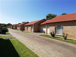 2 Bed Townhouse in Wilkoppies