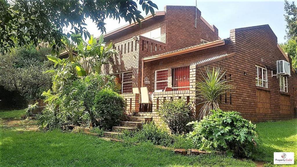 6 Bed House for sale in Glenvista T2300297 Private Property