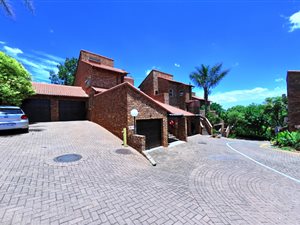 3 Bed Townhouse in Brummeria
