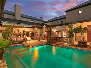 5 Bed House in Atlantic Beach