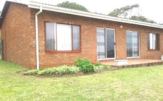 2 Bedroom Townhouse in Pumula
