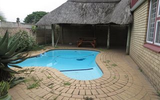 2 Bedroom Apartment in Birdswood