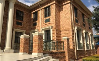356 m² Commercial space in Bryanston