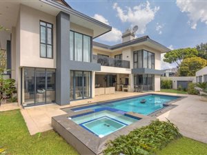 4 Bed House in Waverley