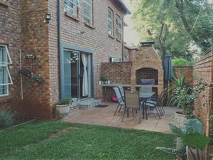 3 Bed Apartment in Bronberrick
