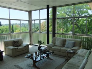 3 Bed Apartment in Atholl