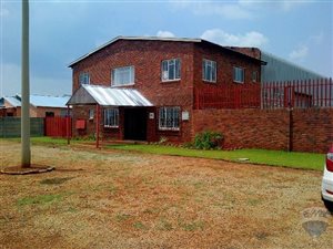 1500 m² Commercial space in Carletonville