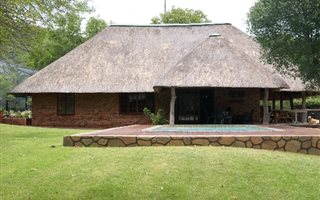 1253 ha Farm in Gravelotte