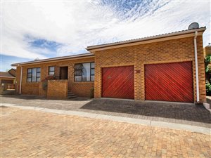 3 Bed House in Die Wingerd