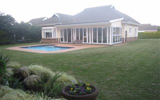 2 Bedroom House in Augusta Country Estate