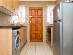 3 Bed House in Clayville