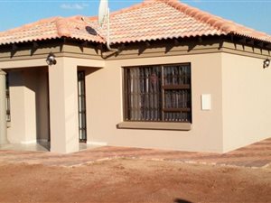 3 Bed Apartment in Dawnpark
