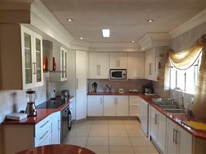 4 Bed House in Dunnottar
