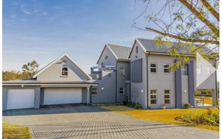 4 Bedroom House in Chartwell