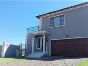 4 Bedroom House in Munsieville South