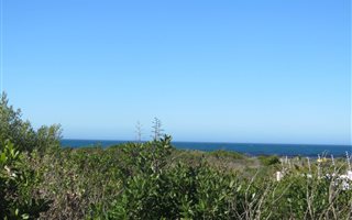 953 m² Land available in Bettys Bay