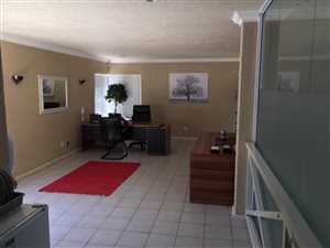 65 m² Office Space in Bedfordview