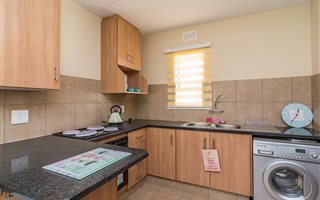 2 Bedroom Apartment in Forest Hill