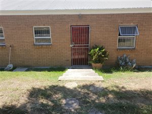 2 Bedroom Townhouse in Oakglen