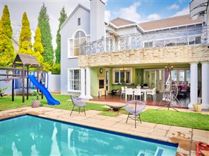 4 Bed House in Willaway