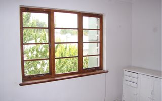 100 m² Commercial space in Stellenbosch Central