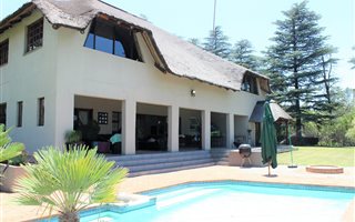 3 ha Farm in Northdene