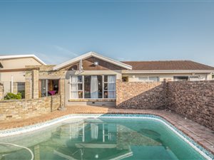 3 Bed House in Kabega