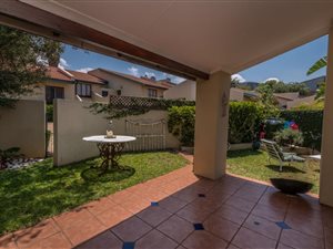 3 Bedroom Townhouse in Die Hoewes