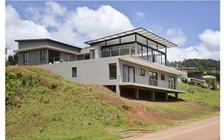 6 Bedroom House in Victoria Country Club Estate